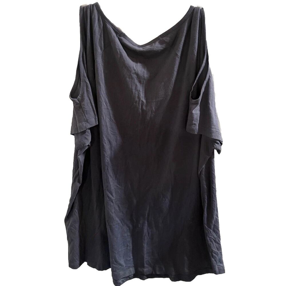 Torrid Active T Shirt Womens 2 Black Cold Shoulder Sleeve Weights Before Dates - Picture 8 of 10